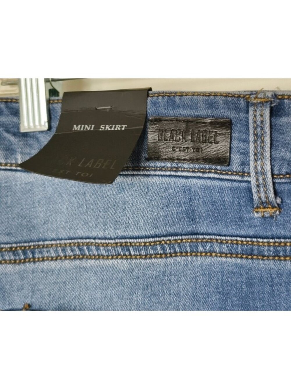 Black Label Cest Toi Womens L Mini Skirt Frayed Hem Denim Stonewash Blue Grunge - Picture 8 of 8